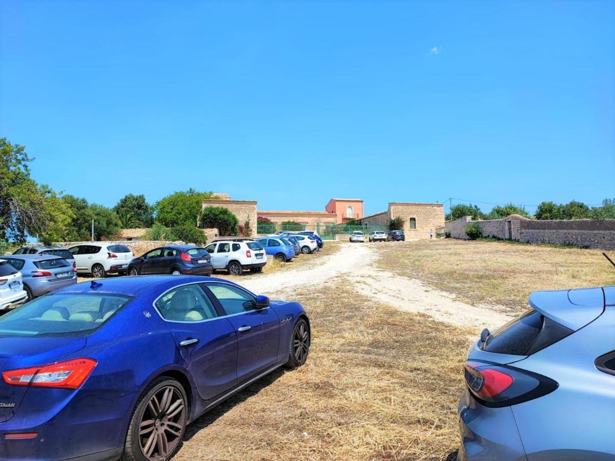 Il Baglio Di Kharrub Rural Guest House Pozzallo Exterior photo